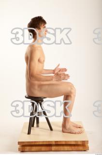 Sitting reference of Jeronym 0013